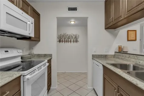 9 Plantation Drive Vero Beach FL 32966