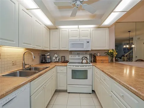 1166 6th Avenue Vero Beach FL 32960