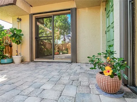 1166 6th Avenue Vero Beach FL 32960
