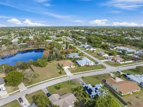 2361 SE Grand Drive Port St Lucie FL 34952