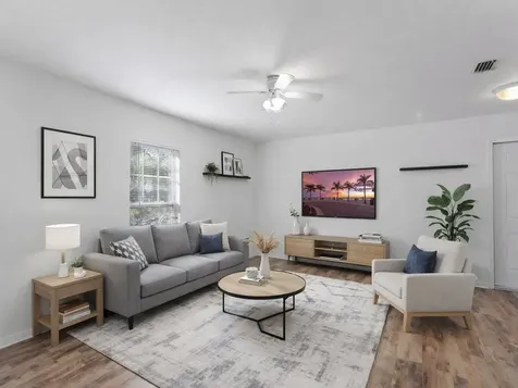 2436 42nd Place Vero Beach FL 32967