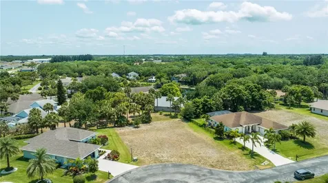 7470 36th Court Vero Beach FL 32967
