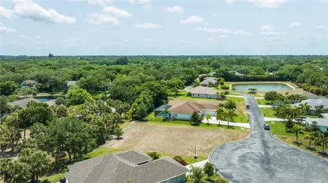 7470 36th Court Vero Beach FL 32967