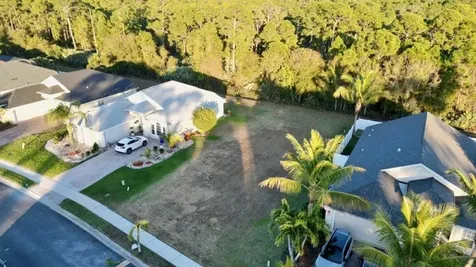 1570 16th Court SW Vero Beach FL 32962