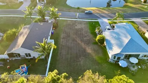 1570 16th Court SW Vero Beach FL 32962