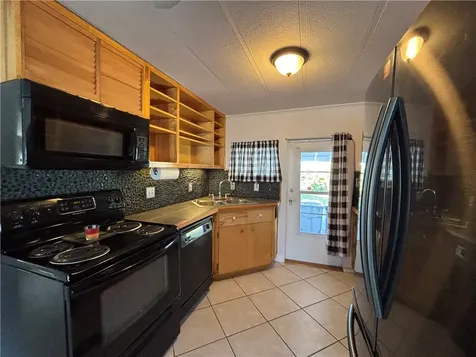 6129 98th Place Sebastian FL 32958