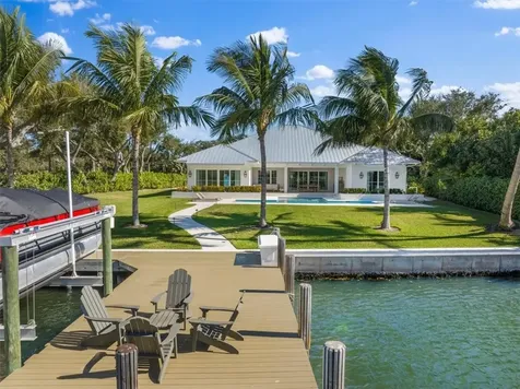 2207 Cove Drive Vero Beach FL 32963