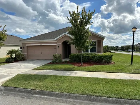2725 Granville Manor SW Vero Beach FL 32968
