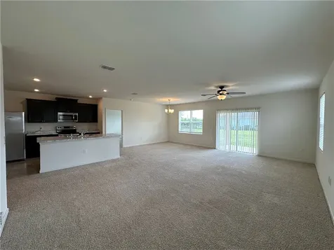 2725 Granville Manor SW Vero Beach FL 32968