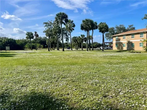 111 Scott Street Melbourne FL 32901