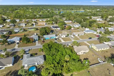 1091 24th Street SW Vero Beach FL 32962