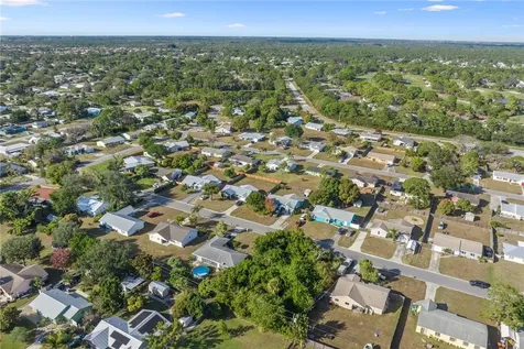 1091 24th Street SW Vero Beach FL 32962