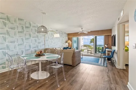 2700 Ocean Drive Vero Beach FL 32963