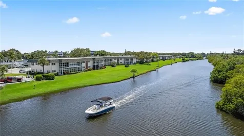 2800 Indian River Boulevard Vero Beach FL 32960