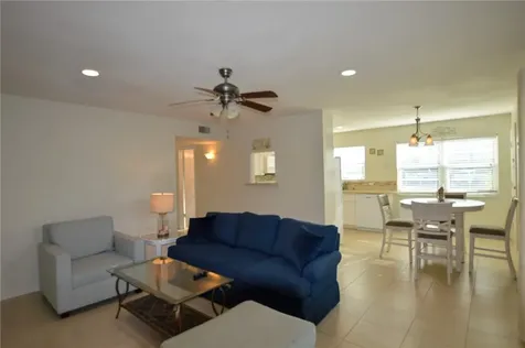 2800 Indian River Boulevard Vero Beach FL 32960
