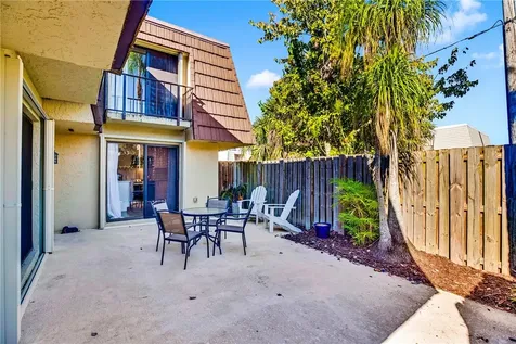 1166 6th Avenue Vero Beach FL 32960