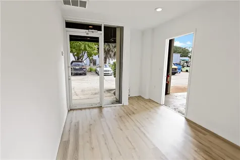 652 2nd Lane Vero Beach FL 32962