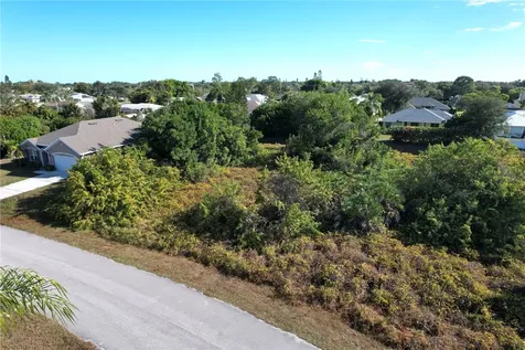 106 Tracy Drive Sebastian FL 32958