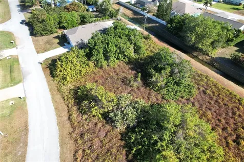 106 Tracy Drive Sebastian FL 32958
