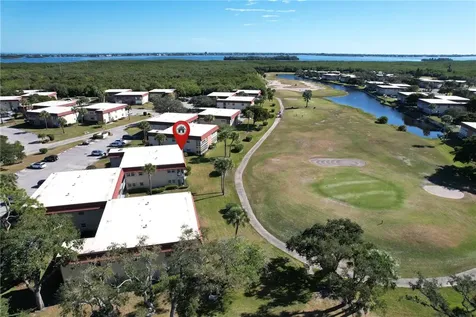 105 Spring Lake Court Vero Beach FL 32962