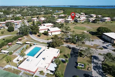 105 Spring Lake Court Vero Beach FL 32962