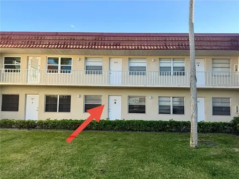 60 Woodland Drive Vero Beach FL 32962