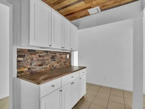 703 5th Place SW Vero Beach FL 32962