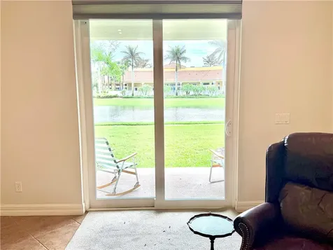6525 Oxford Circle Vero Beach FL 32966