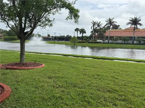 6525 Oxford Circle Vero Beach FL 32966