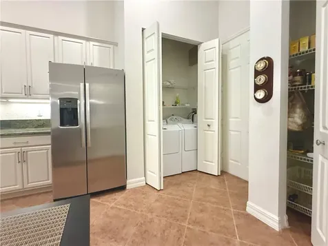 6525 Oxford Circle Vero Beach FL 32966