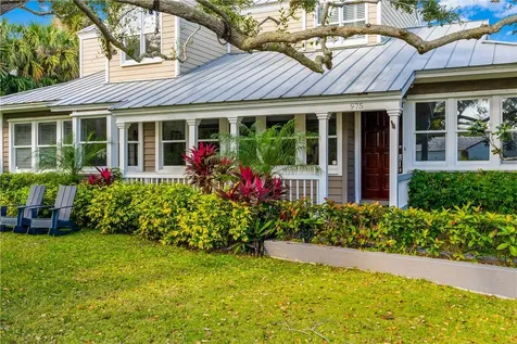 975 Riomar Drive Vero Beach FL 32963
