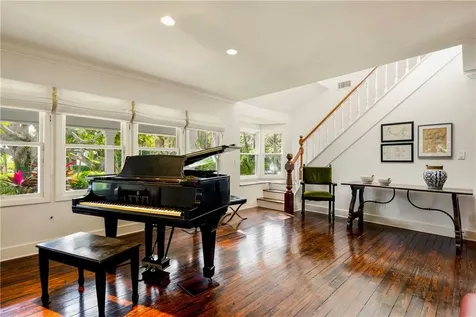 975 Riomar Drive Vero Beach FL 32963