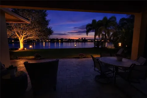 5160 Topaz Lane SW Vero Beach FL 32968