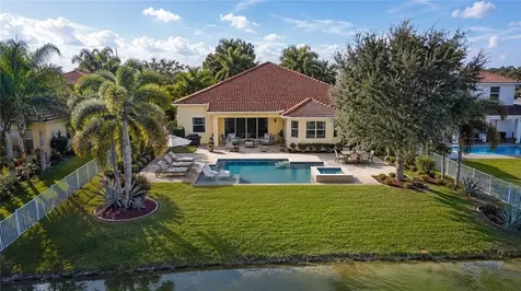 5160 Topaz Lane SW Vero Beach FL 32968
