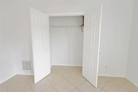 1915 Westminster Circle Vero Beach FL 32966
