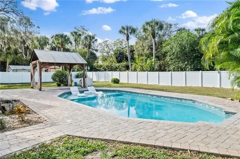 4853 61st Circle Vero Beach FL 32967