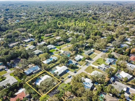 2025 15th Street Vero Beach FL 32960