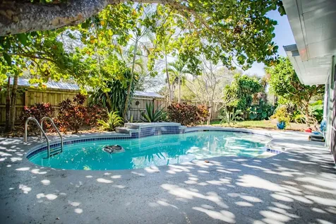 2025 15th Street Vero Beach FL 32960