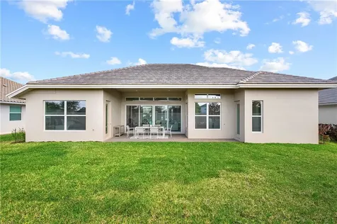 5745 Bent Pine Square Vero Beach FL 32967