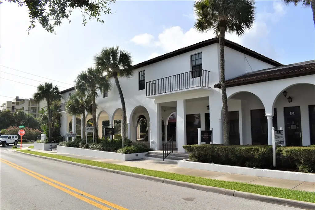 2855 Ocean Drive Vero Beach FL 32963