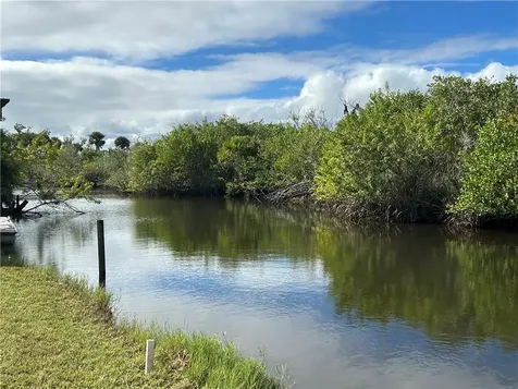 9418 Fleming Grant Road Sebastian FL 32976