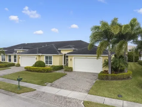 6134 NW Cullen Way Port St Lucie FL 34983