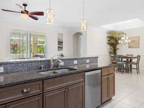 6134 NW Cullen Way Port St Lucie FL 34983