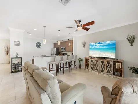 6134 NW Cullen Way Port St Lucie FL 34983