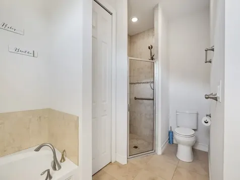 6134 NW Cullen Way Port St Lucie FL 34983