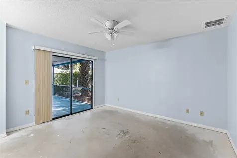 975 4th Lane Vero Beach FL 32962