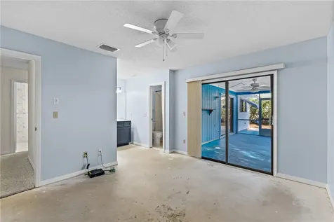 975 4th Lane Vero Beach FL 32962