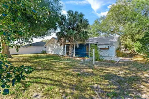 975 4th Lane Vero Beach FL 32962