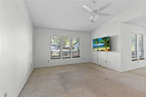 975 4th Lane Vero Beach FL 32962
