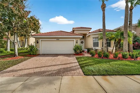 1892 Grey Falcon Circle SW Vero Beach FL 32962